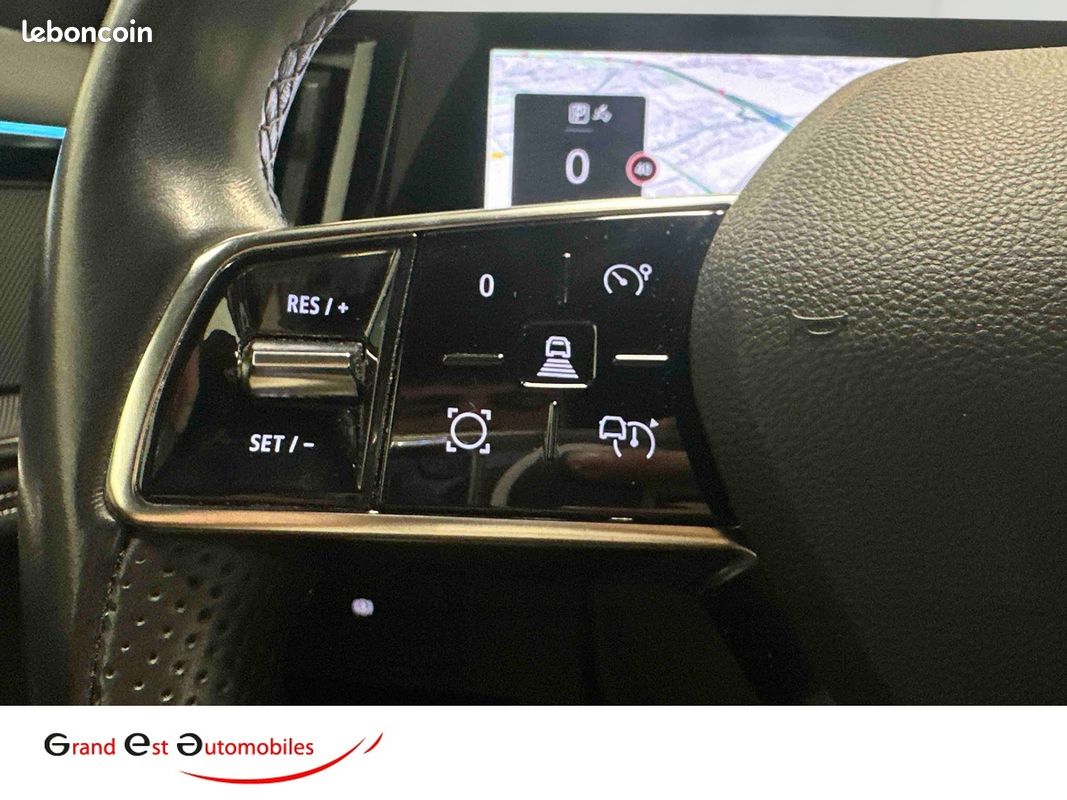 RENAULT Austral mild hybrid 160 auto Iconic (image 17)