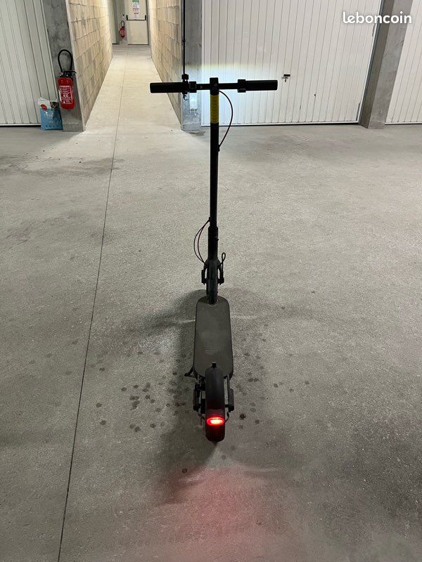 Trotinette électrique (image 5)