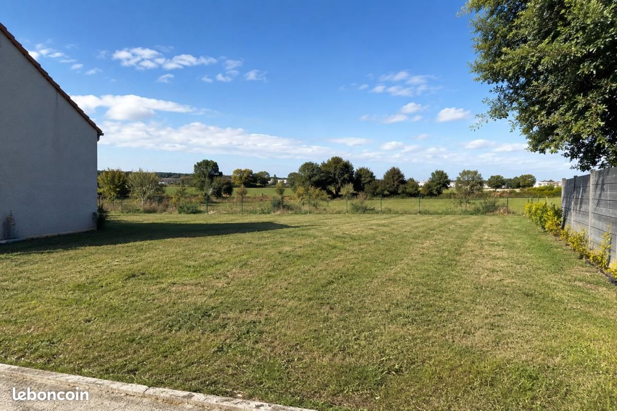 Terrain 327 m² Saint Xandre · à Saint-Xandre · 137 340 €