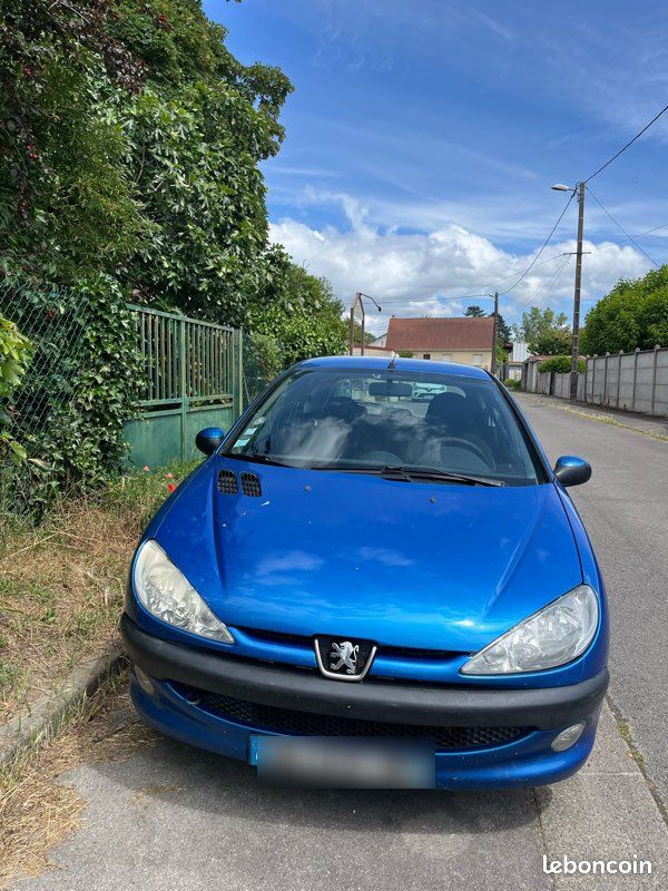 Peugeot 206 (image 1)