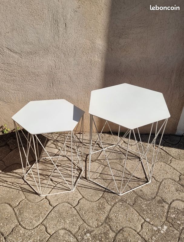 Lot de 2 tables de salon/jardin (image 1)