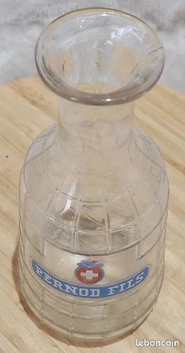 Ancienne carafe publicitaire PERNOD FILS en verre de FLORENT LYON croix suisse (image 11)