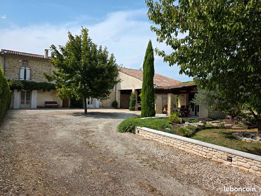 Maison 5 pièces 170 m² · à Montmeyran · 170 m² · 475 000 €