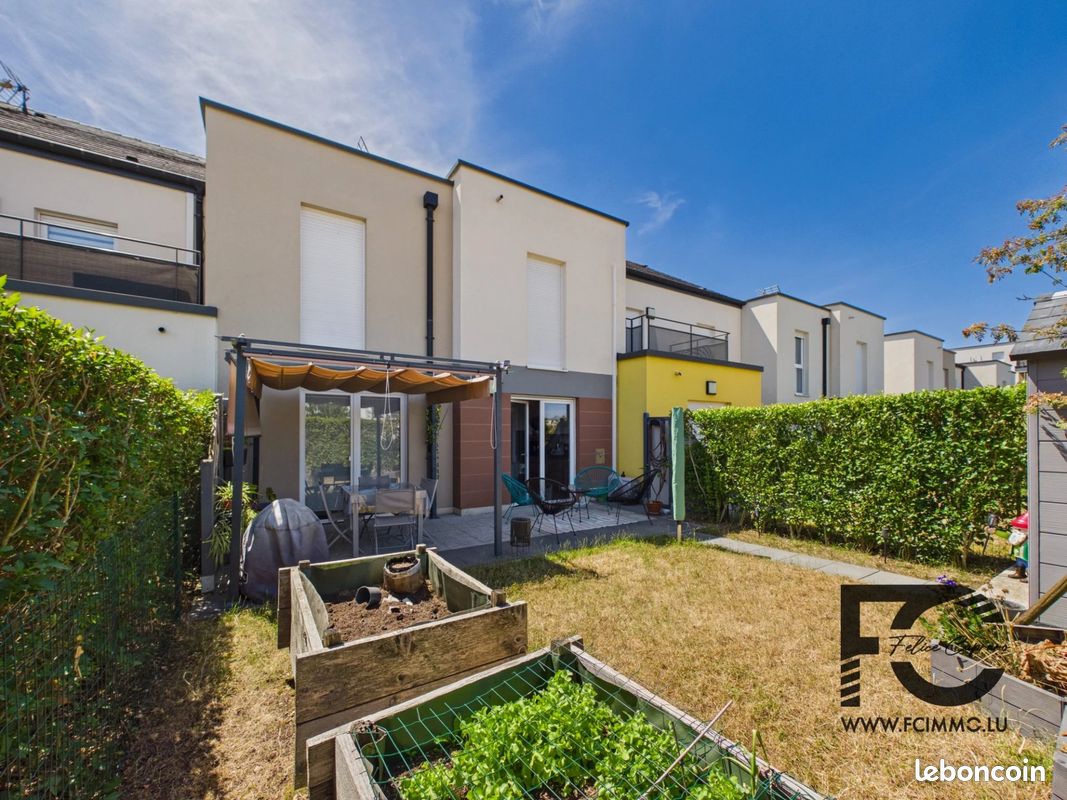 Maison 8 pièces 99 m² · à Yutz · 99 m² · 359 000 €