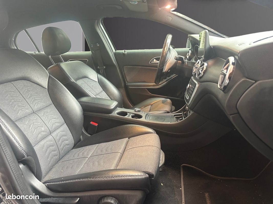 MERCEDES GLA BUSINESS 200 d 7-G DCT Business Edition Phase 2 (image 6)