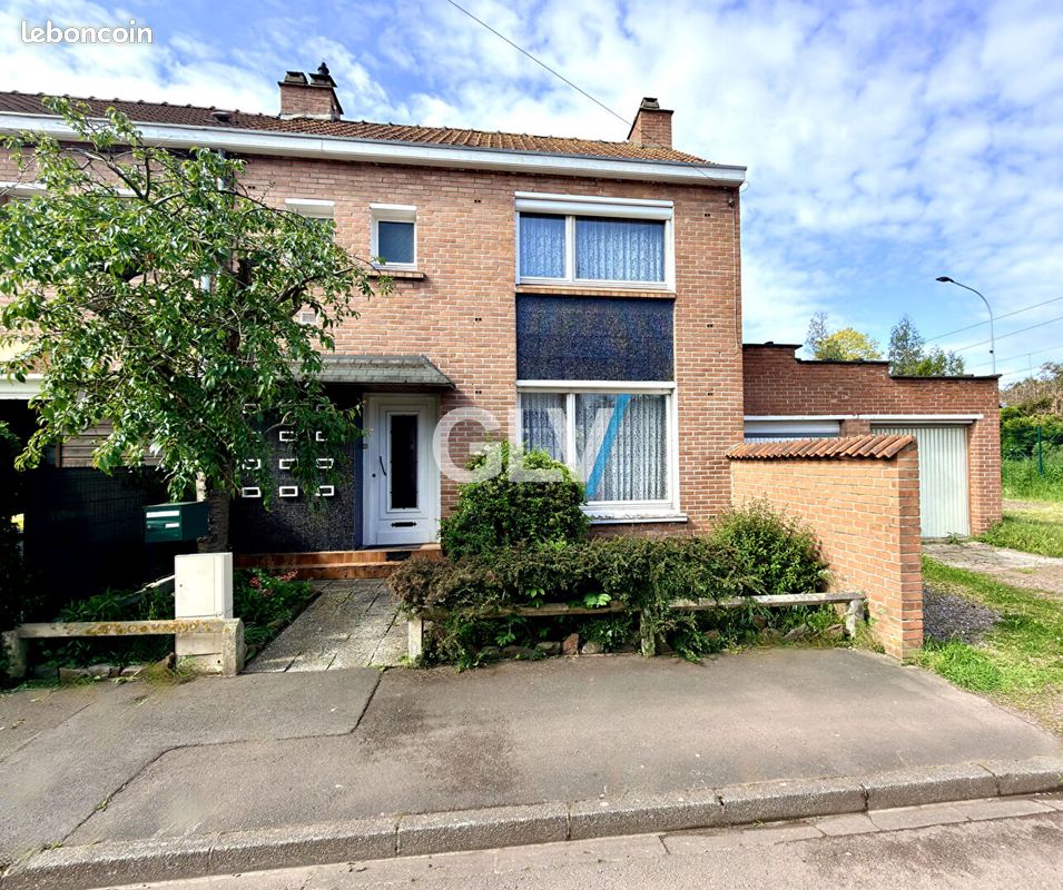 Maison 6 pièces 86 m² · à Faches-Thumesnil · 86 m² · 242 000 €
