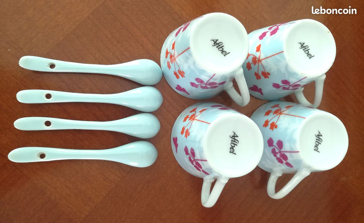 Lot de 4 tasses à café et 4 cuillères en céramique (image 4)