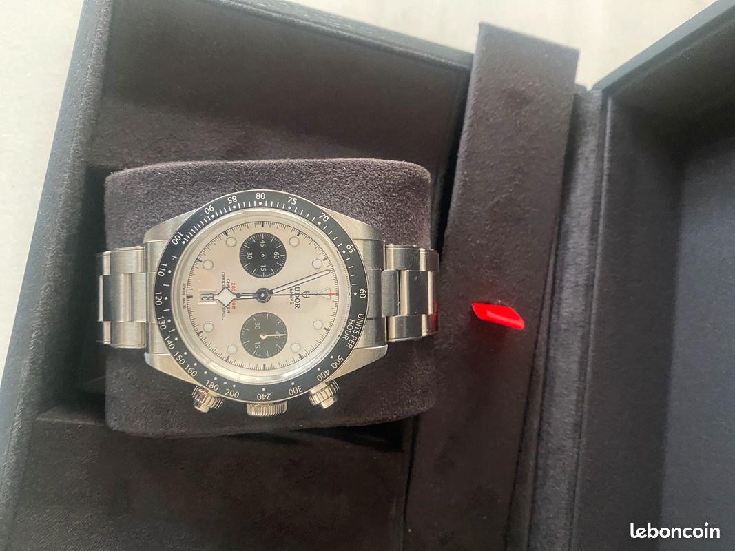 Montre Tudor chrono black bay (image 7)