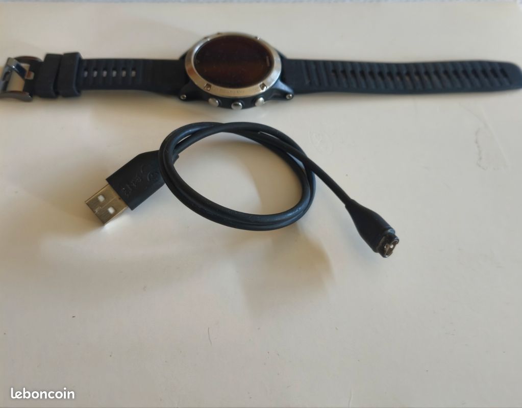 Montre Garmin Fenix 5 (image 1)
