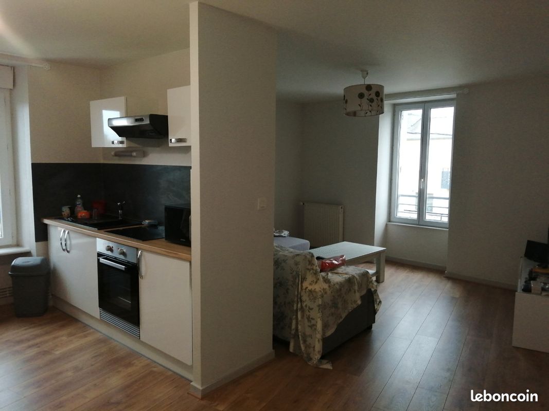 Appartement 3 pièces 50 m² · à Fougères · 50 m² · 450 €/mois