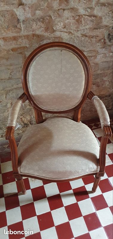 Fauteuil médaillon style Louis XVI 16 (image 2)