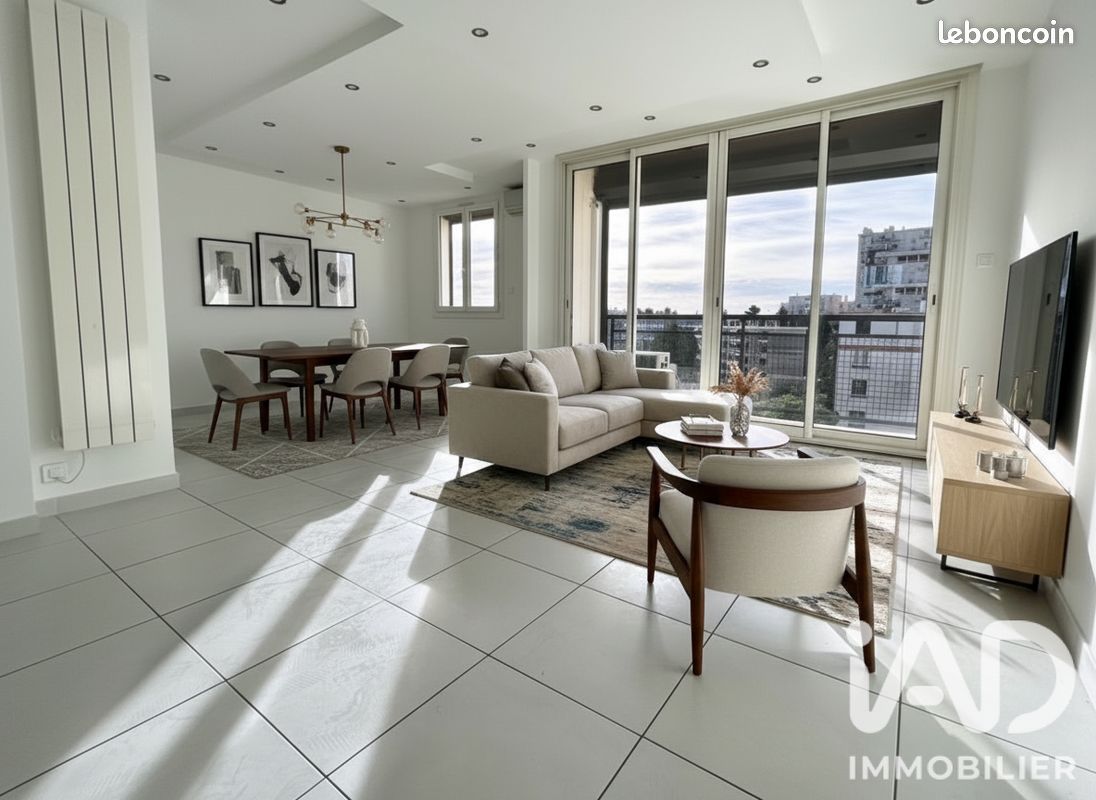 Appartement 3 pièces 66 m² · à Marseille · 66 m² · 85 000 €