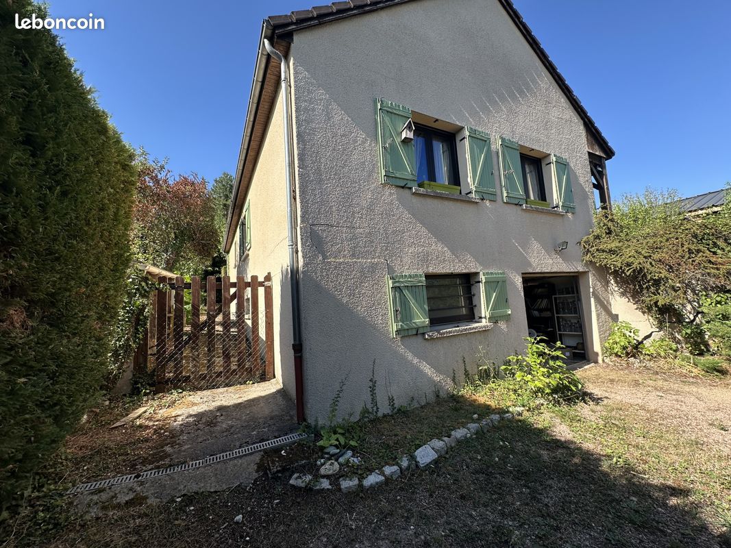 Maison 4 pièces 96 m² · à Bellerive-sur-Allier · 96 m² · 150 000 €