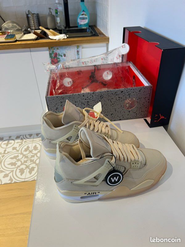 Off-White x WMNS Air Jordan4 Retro SP « Sail » Taille