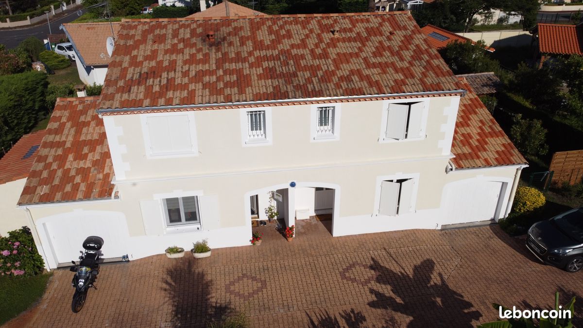 Maison 10 pièces 197 m² · à Le Haillan · 197 m² · 890 000 €