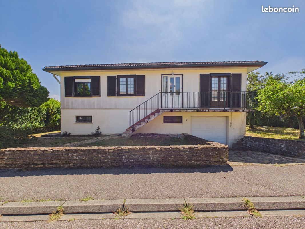 Maison 5 pièces 90 m² · à Silly-sur-Nied · 90 m² · 221 000 €