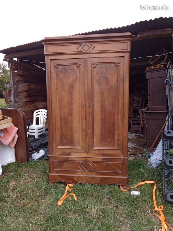 A vendre belle armoire ensiene (image 1)