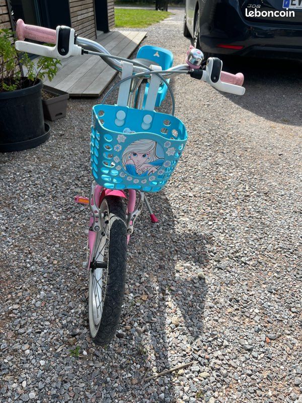 Velo BTWIN fille 16 pouces (image 2)