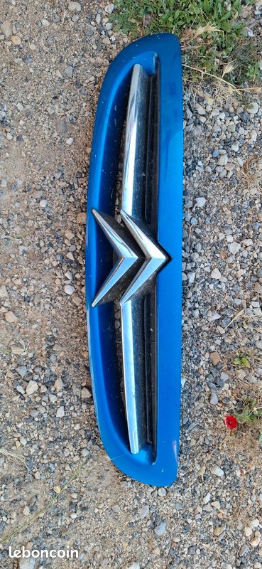 Calandre avant xsara ph2 (image 1)