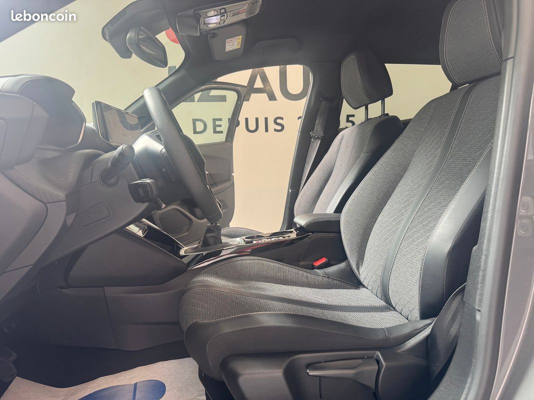 Peugeot 2008 Nouveau 100ch BVM6 Allure *PRIX HORS TAXE Affiché* EXPORT 2025 22461KM (image 12)