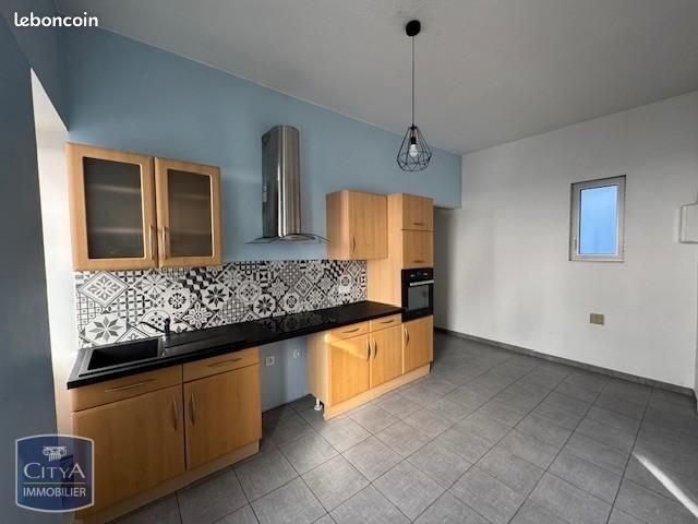 Appartement 3 pièces 77 m² · à Carcassonne · 77 m² · 645 €/mois