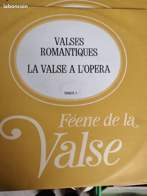 8 Disque Vinyle 33 tours Valses Romantiques. La Valse a L'opera (image 1)