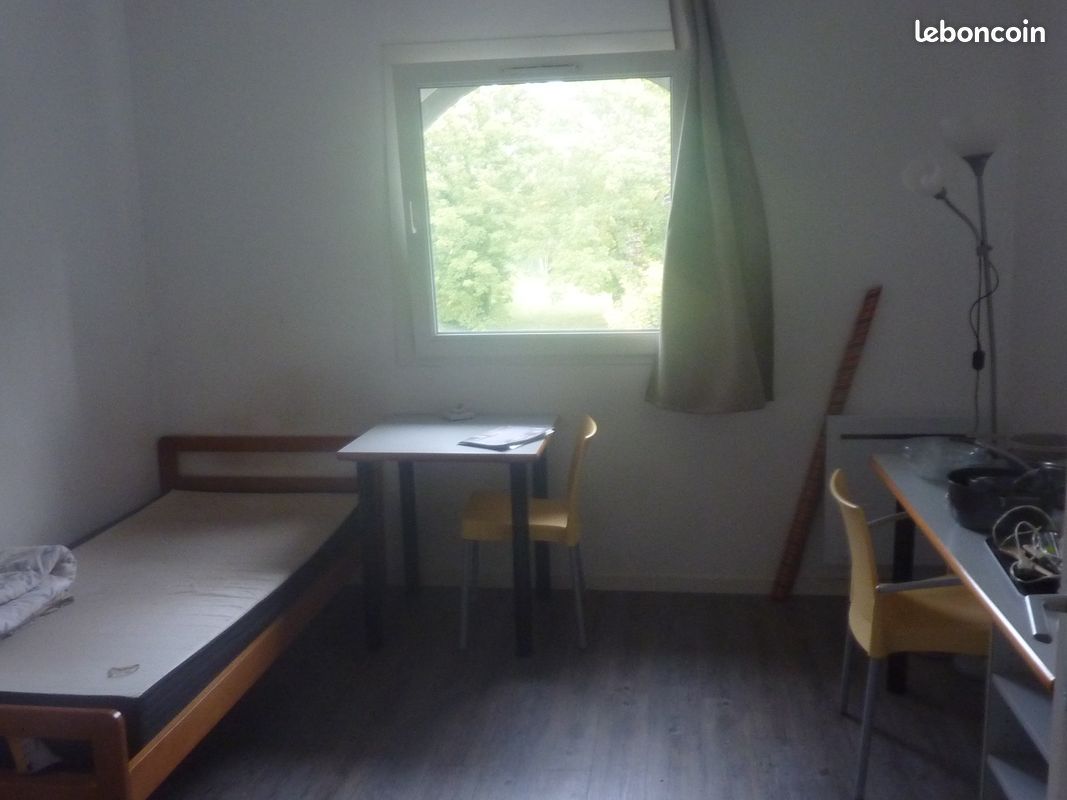 Appartement 1 pièce 17 m² · à Reims · 17 m² · 430 €