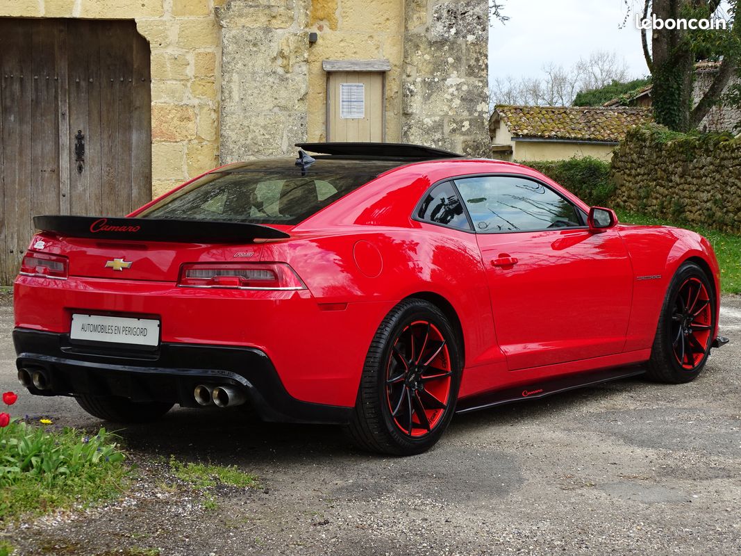 Chevrolet Camaro Coupé V6 3.6L RS BVA - 328cv - Parfait état - Pour amateur exigeant (image 2)