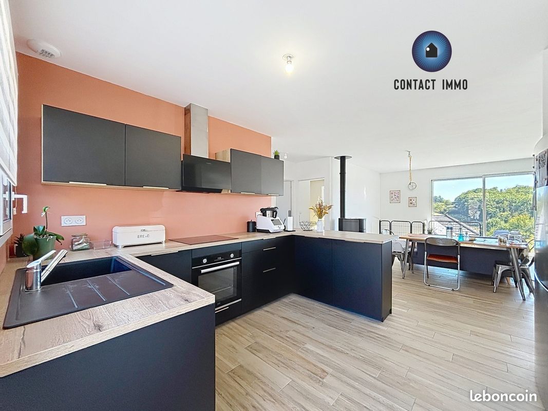 Maison 4 pièces 86 m² · à Saint-Hilaire-Peyroux · 86 m² · 1 000 €/mois