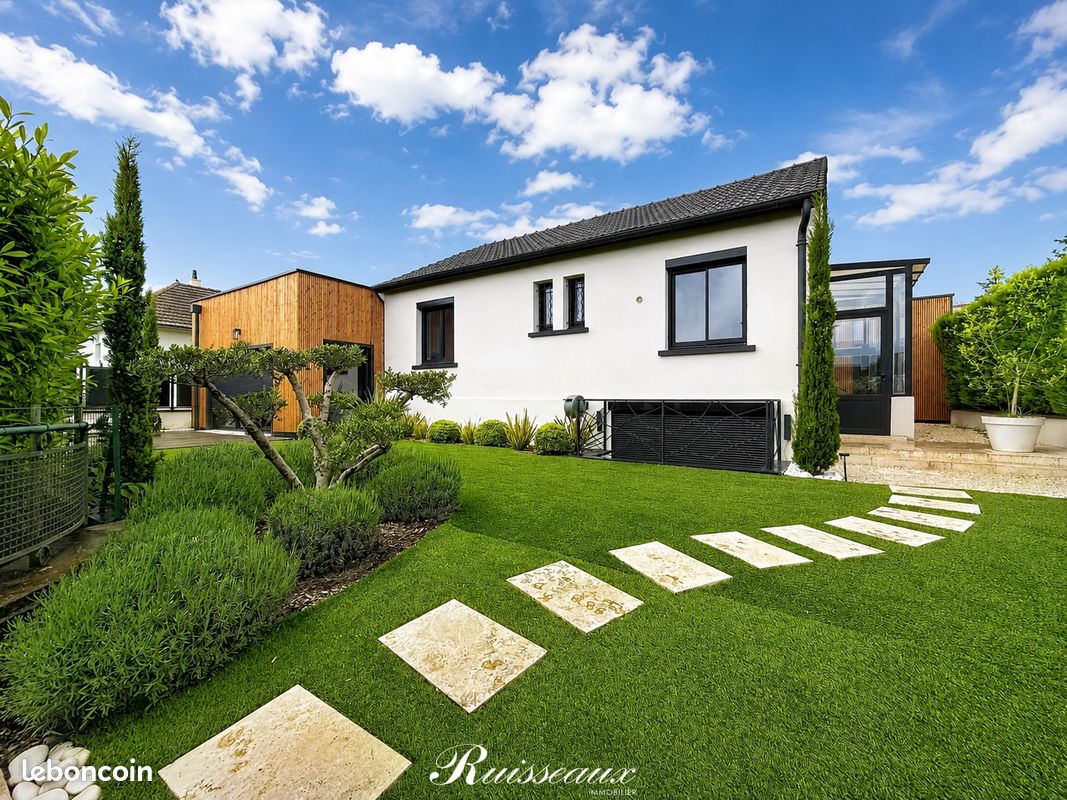 Maison 5 pièces 166 m² · à Fontaine-lès-Dijon · 166 m² · 595 000 €
