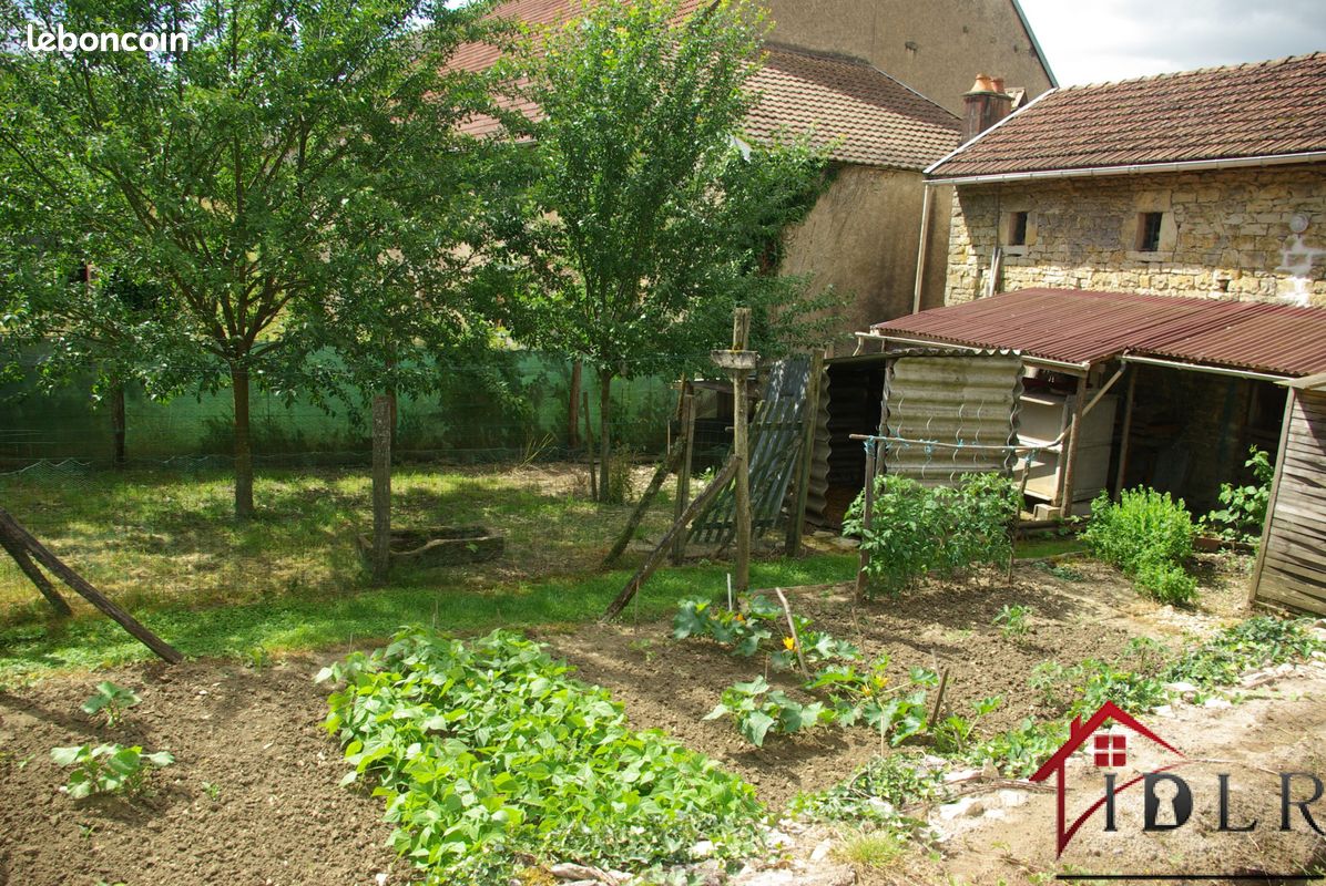 Maison 4 pièces 128 m² · à Oyrières · 128 m² · 169 000 €