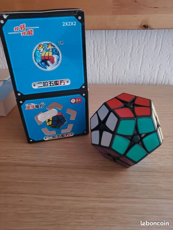 MENGMA Fidget Cube Rubic Petite Manette Décompression Stress Relaxation