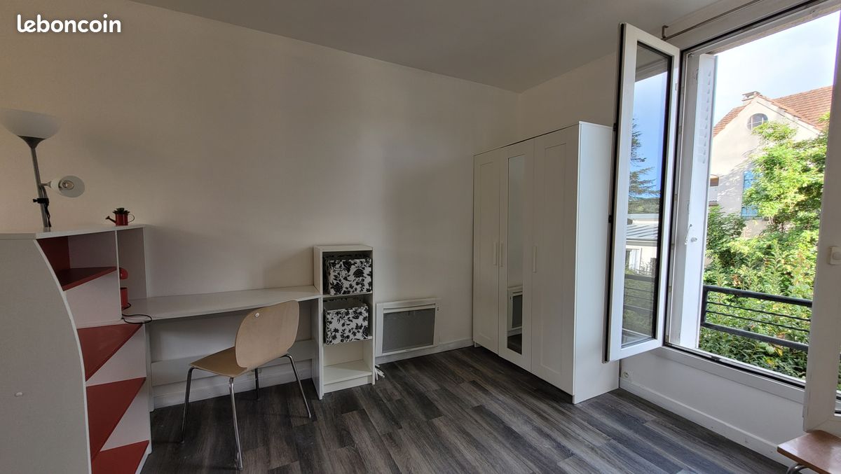 Appartement 1 pièce 21 m² · à Versailles · 21 m² · 795 €