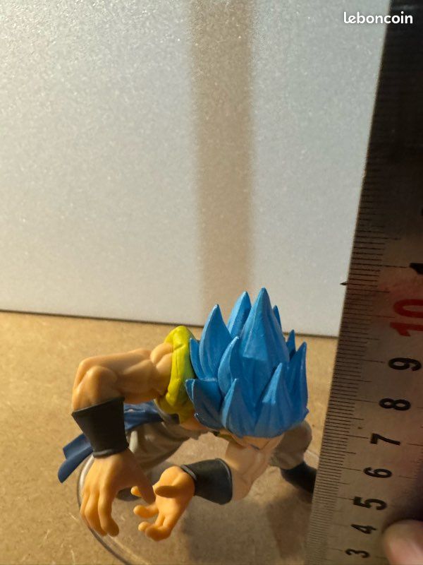 Figurine gogeta blue - dragon ball (image 4)