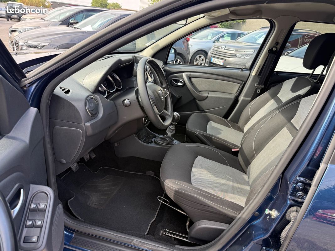 DACIA DUSTER DACIA Duster I Phase 2 SUV 1.5 dCi FAP eco2 4x2 109 cv Black Touch (image 15)