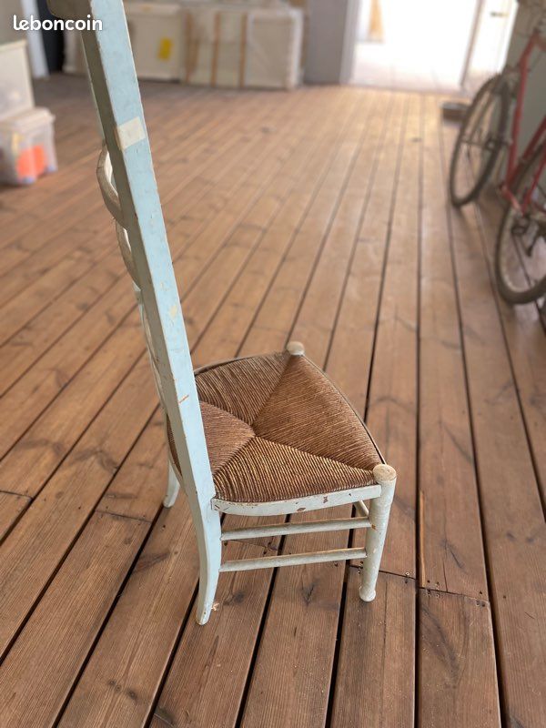 Chaise base (image 1)