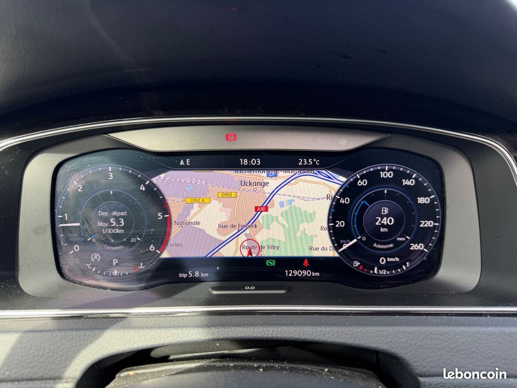 Volkswagen GOLF 7 CARAT 2.0 TDI 150 DSG TOIT COCKPIT DYNAUDIO CUIR LED (image 12)