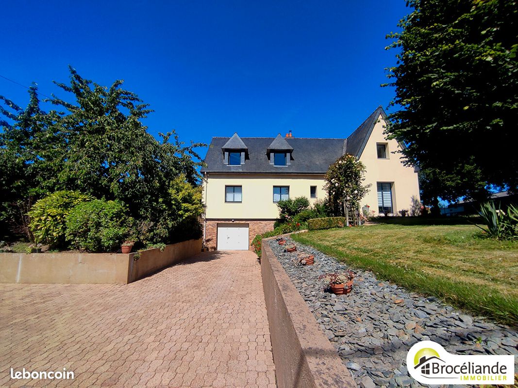 Maison 7 pièces 169 m² · à Saint-Gilles · 169 m² · 349 600 €