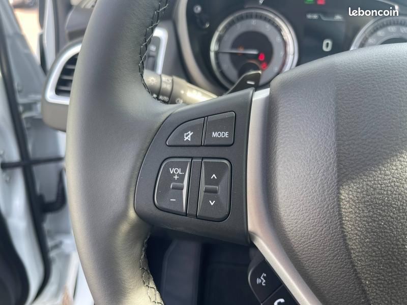 Suzuki S-Cross 1.4 Boosterjet Hybrid 110ch Style MY25 (image 5)