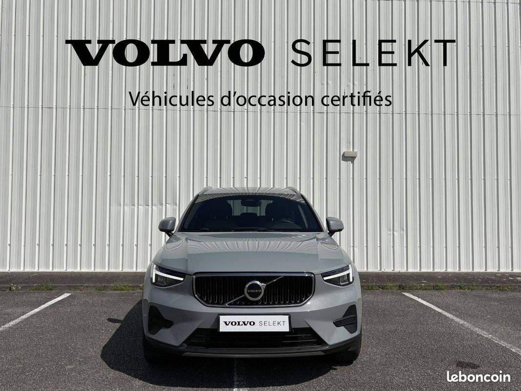 VOLVO XC40 B3 163 ch DCT7 Plus (image 6)