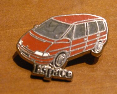T15 Pins Voiture RENAULT 29 Février 1992 Vintage Lapel pin