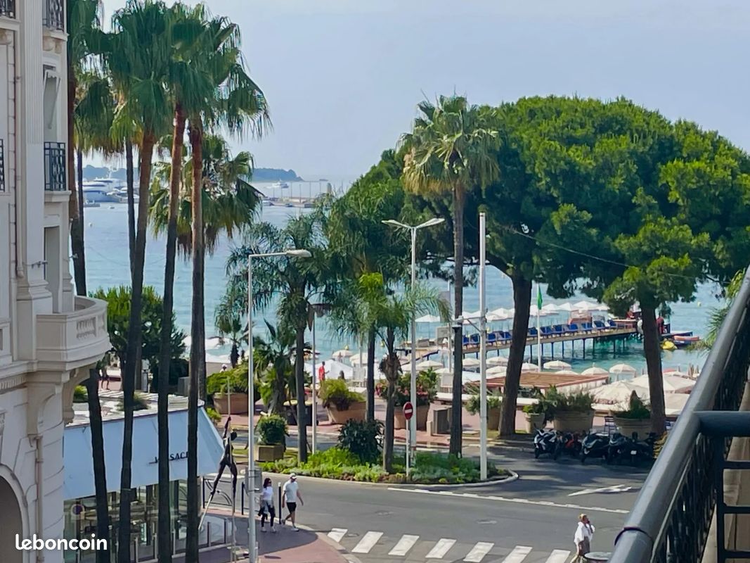 Appartement 2 pièces 31 m² · à Cannes · 31 m² · 477 000 €