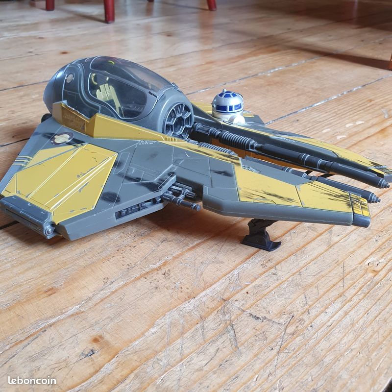 Star Wars - Vaisseau intercepteur Jedi Anakin (image 1)