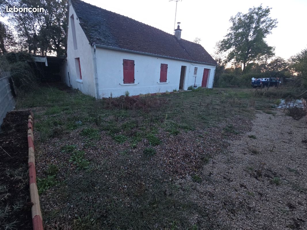 Maison 5 pièces 80 m² · à Pierrefitte-sur-Loire · 80 m² · 50 000 €
