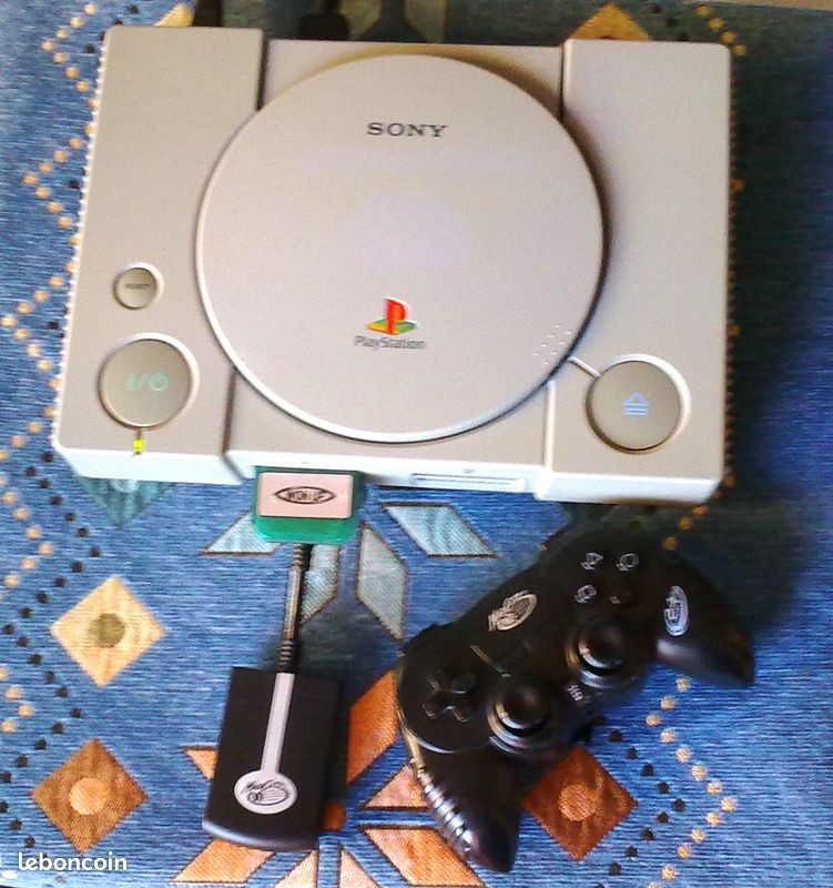 Console Sony Playstation 1 PS1 fat grise, câbles, carte mémoire, 6 jeux (image 3)