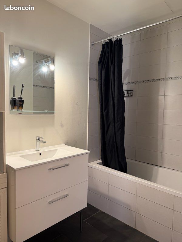 Appartement 5 pièces 70 m² · à Clermont-Ferrand · 70 m² · 820 €/mois