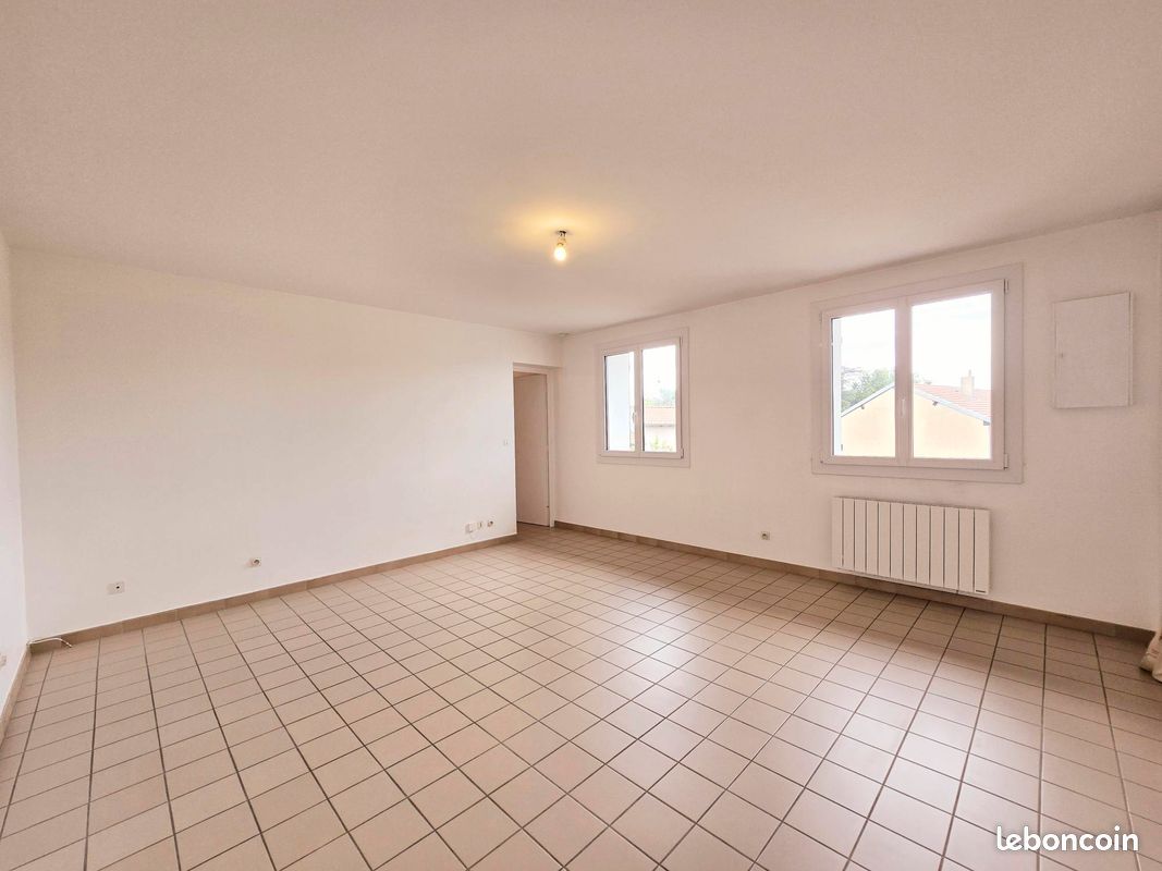 Appartement 2 pièces 59 m² · à La Tour-de-Salvagny · 59 m² · 764 €/mois