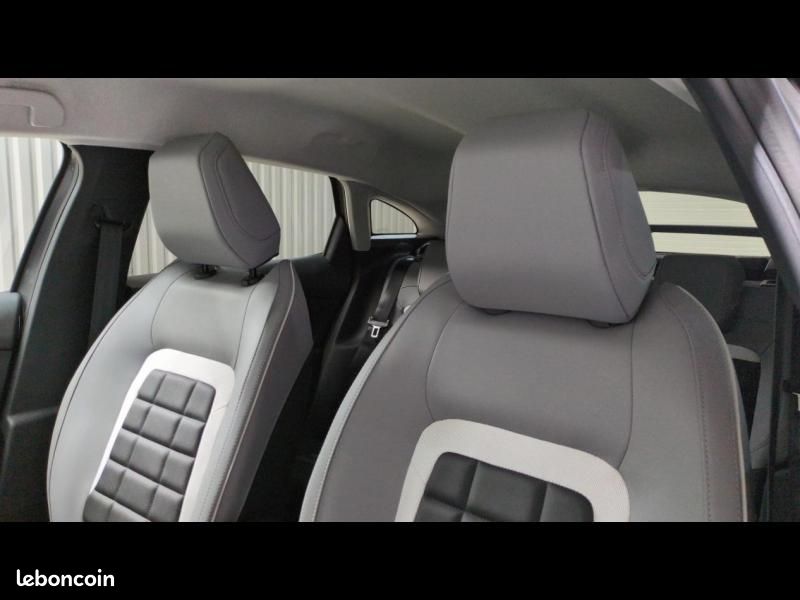 Citroen C4 1.2 Hybride 145ch MAX e-DCS6 (image 8)