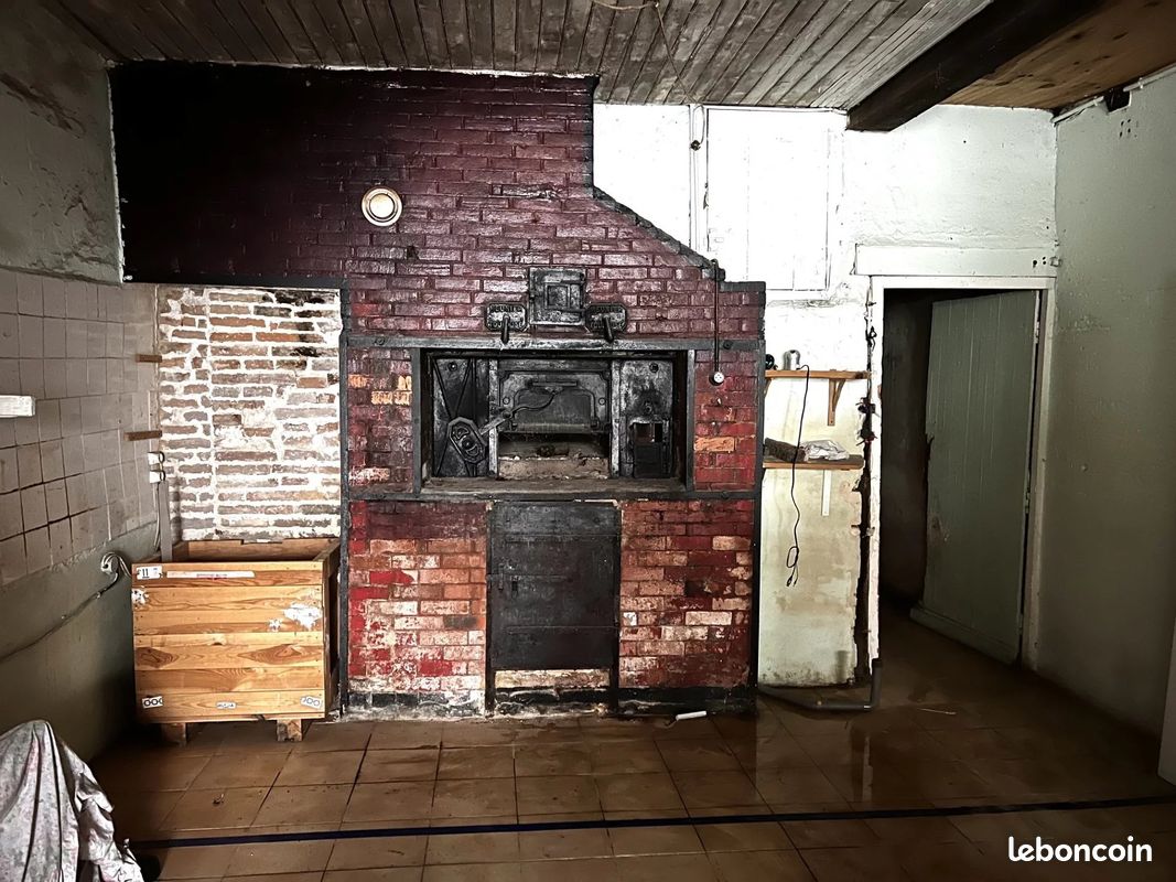 Maison 6 pièces 141 m² · à L'Isle-en-Dodon · 141 m² · 49 000 €