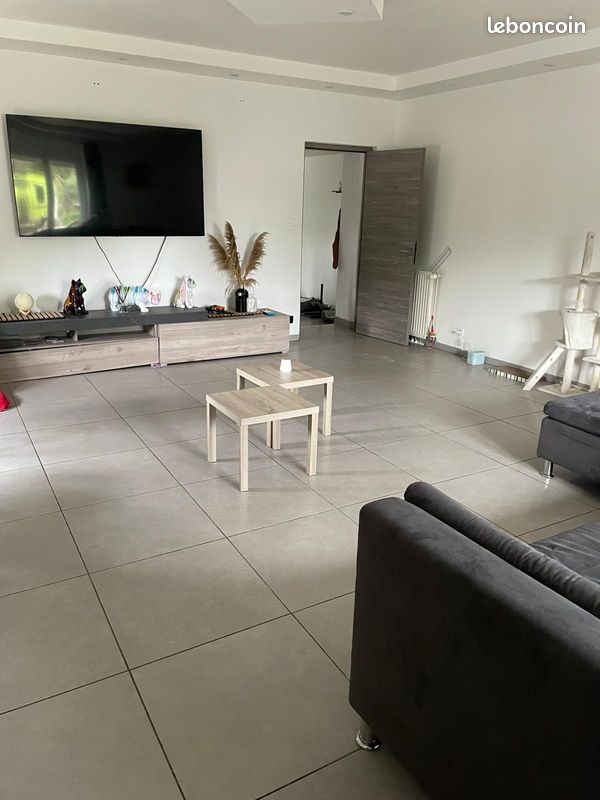Maison a louer oyonnax - 5 pièce(s) - 200 m2 - Surfyn
